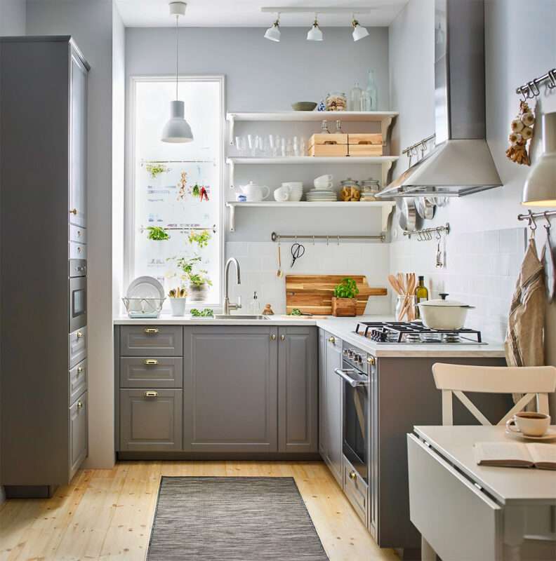 TIP No. 1: Play with heights in Small kitchen!