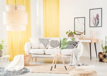 With farmhemian style, you get the perfect marriage of these two decorating essentials, creating a unique and alluring appeal, especially for city dwellers yearning to bring nature into their daily lives.