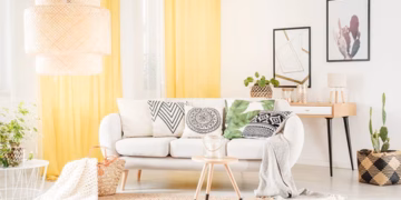 With farmhemian style, you get the perfect marriage of these two decorating essentials, creating a unique and alluring appeal, especially for city dwellers yearning to bring nature into their daily lives.