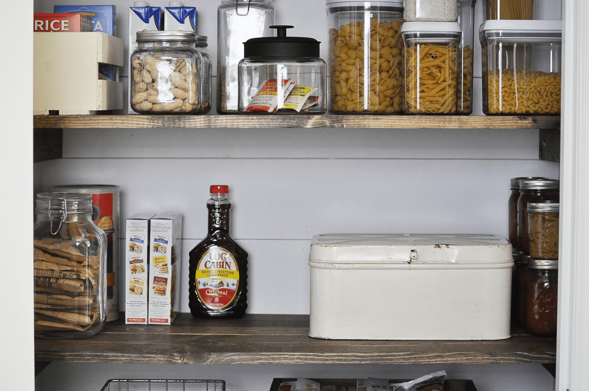 Mason Jar Magic In Your Farmhouse Pantry