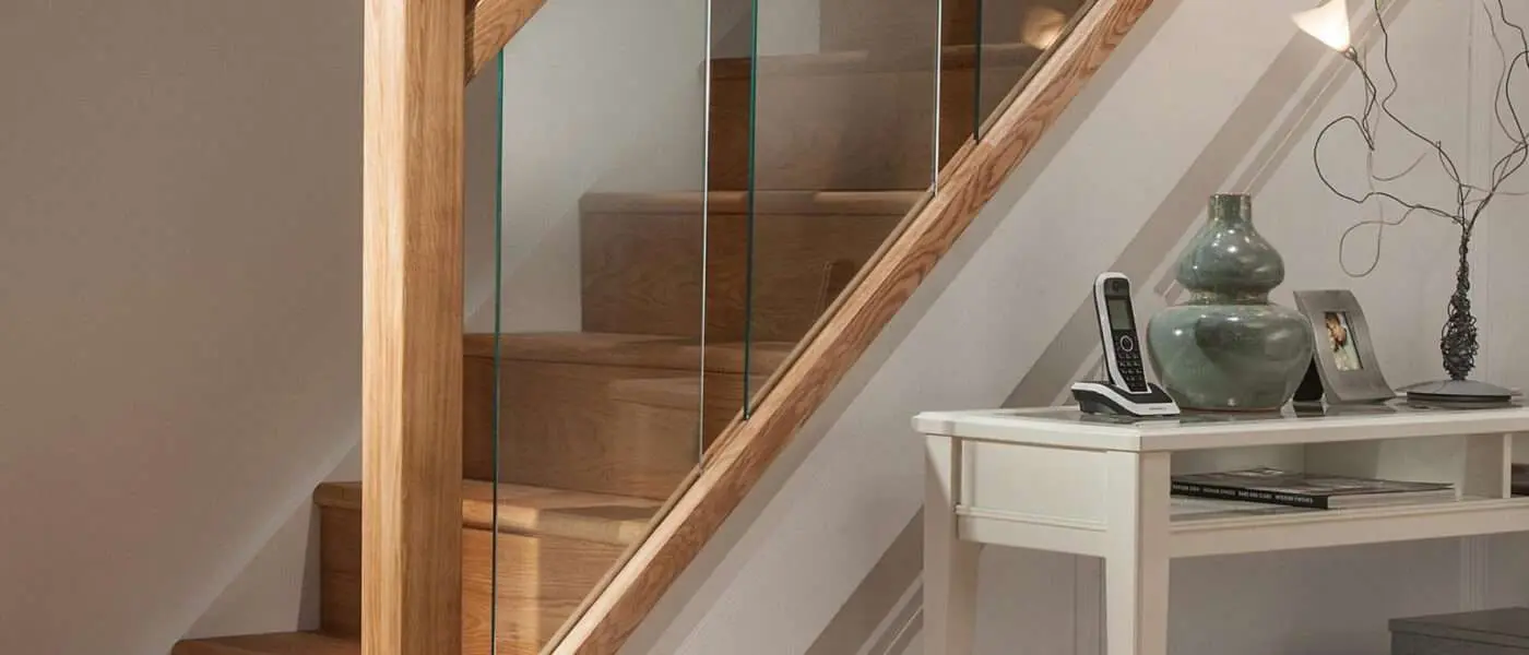 How to update your staircase: A Step-by-Step Guide 6 Update your staircase with Glass Balustrades