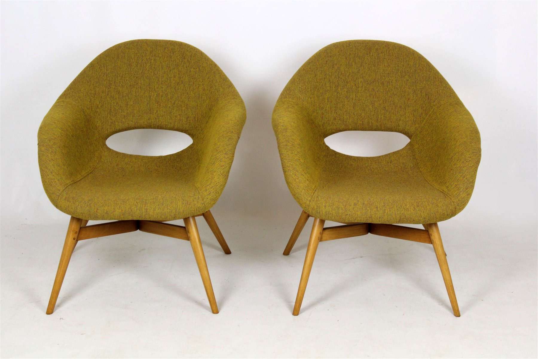 Shell armchair  in living room