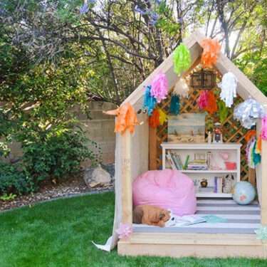 Storytime Nook for outdoor spaces for toddlers