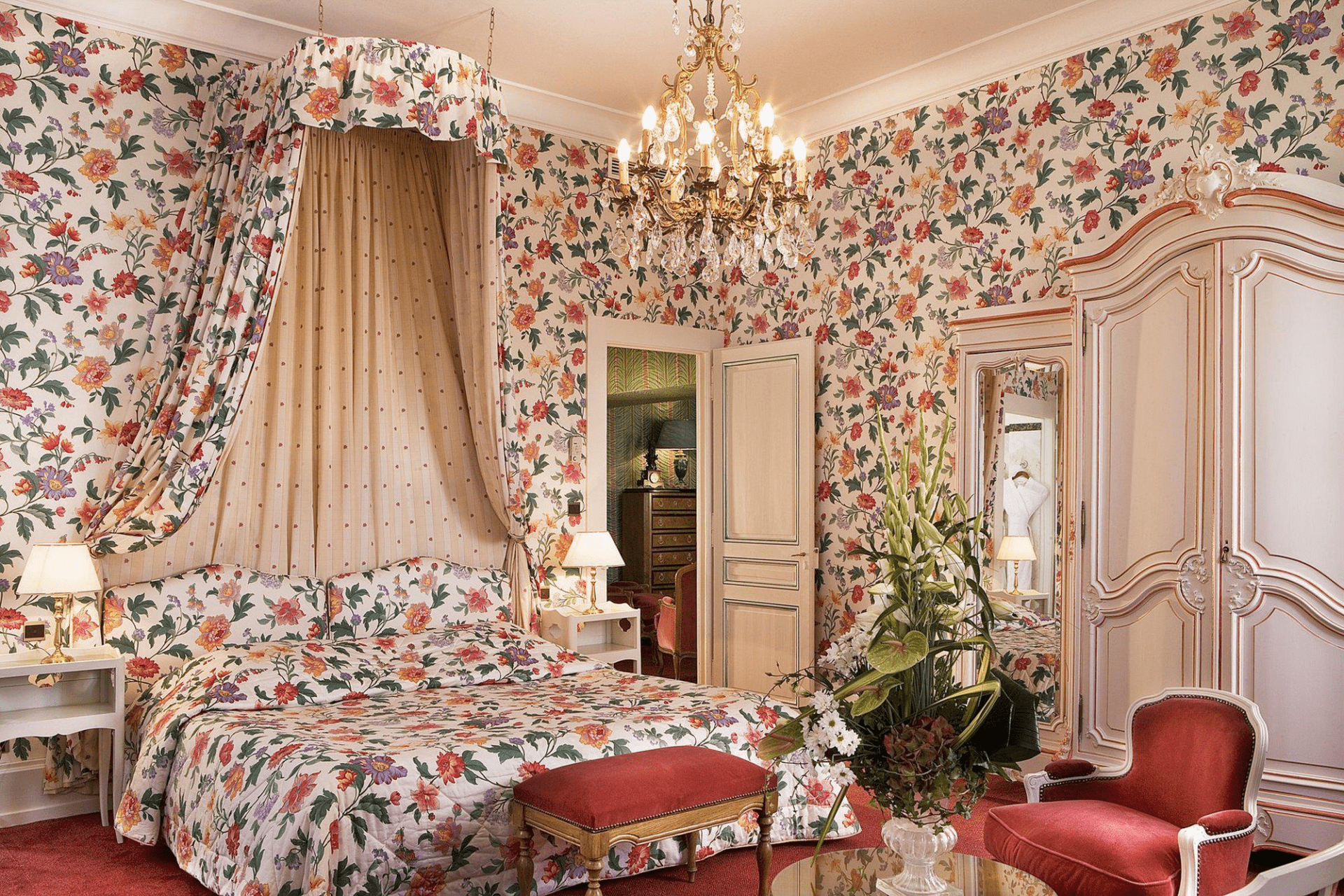 French Country Bedroom Decorating 