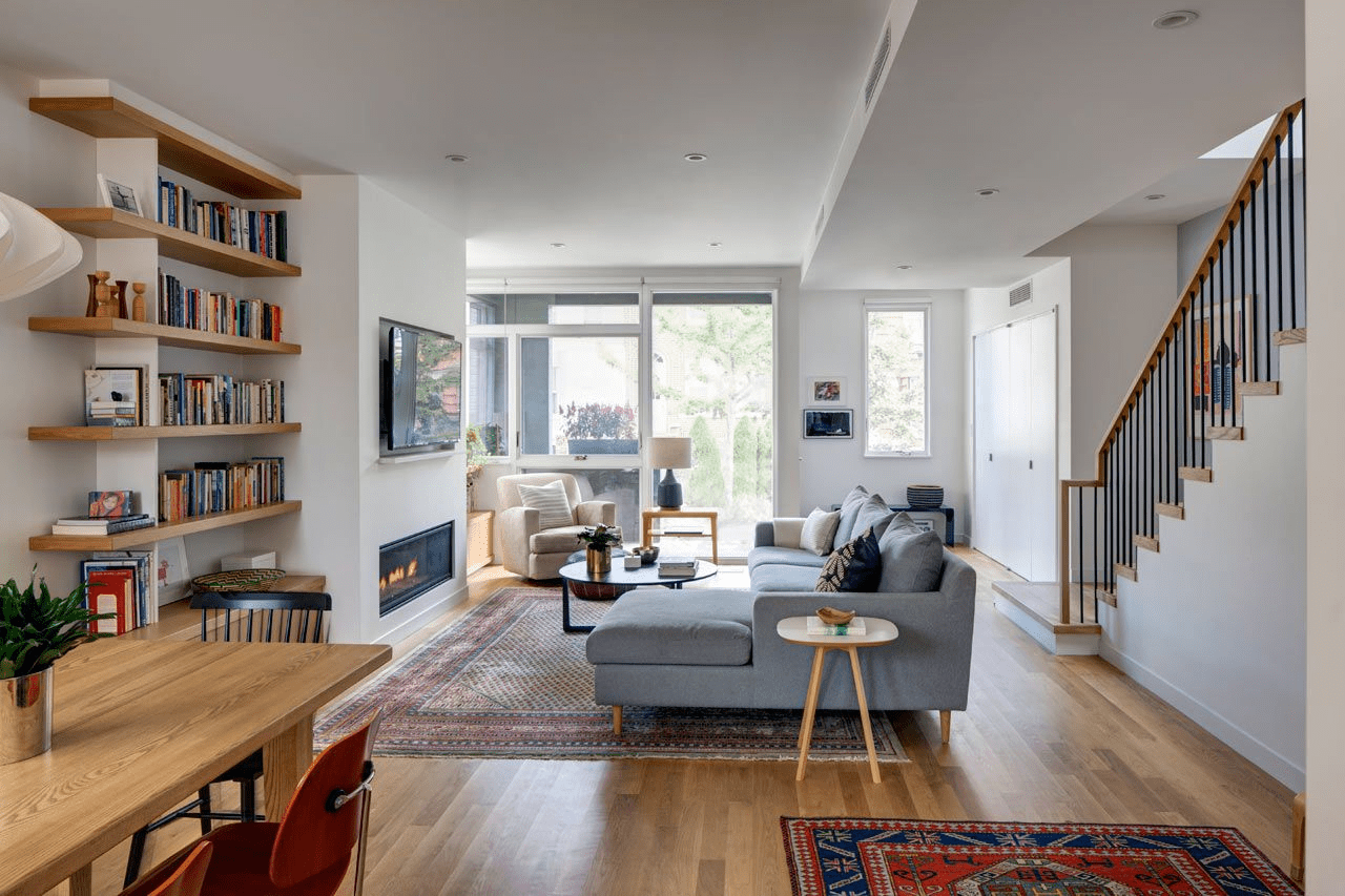 Vertical Space in your Townhouse Interior Design