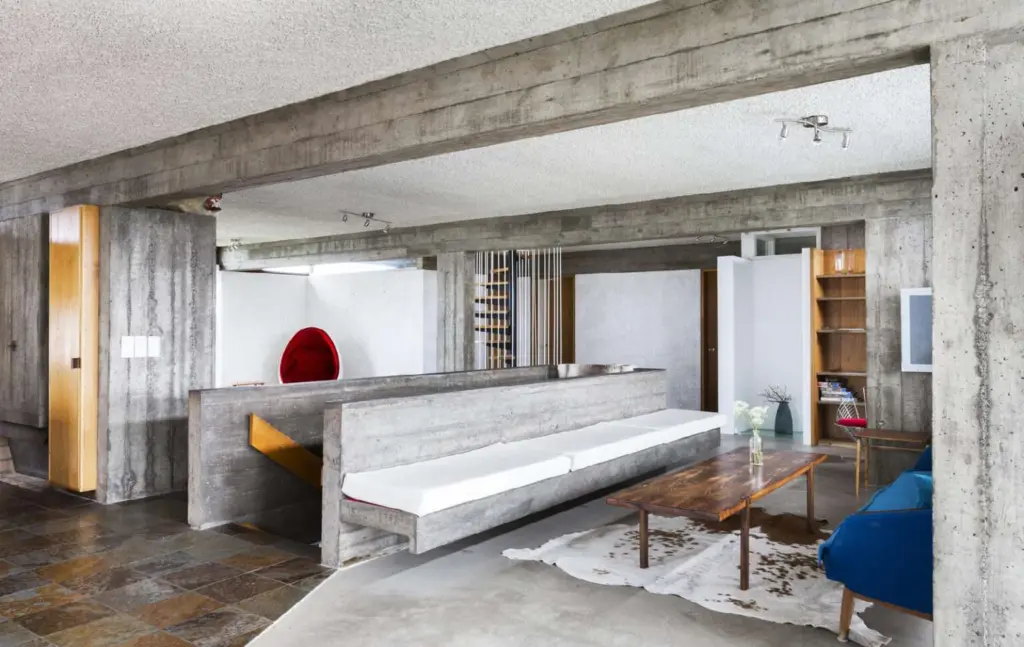 Brutalist Interior Design: How to Create a fascinating world? 3 Brutalist interior design characteristics :Raw Materials.