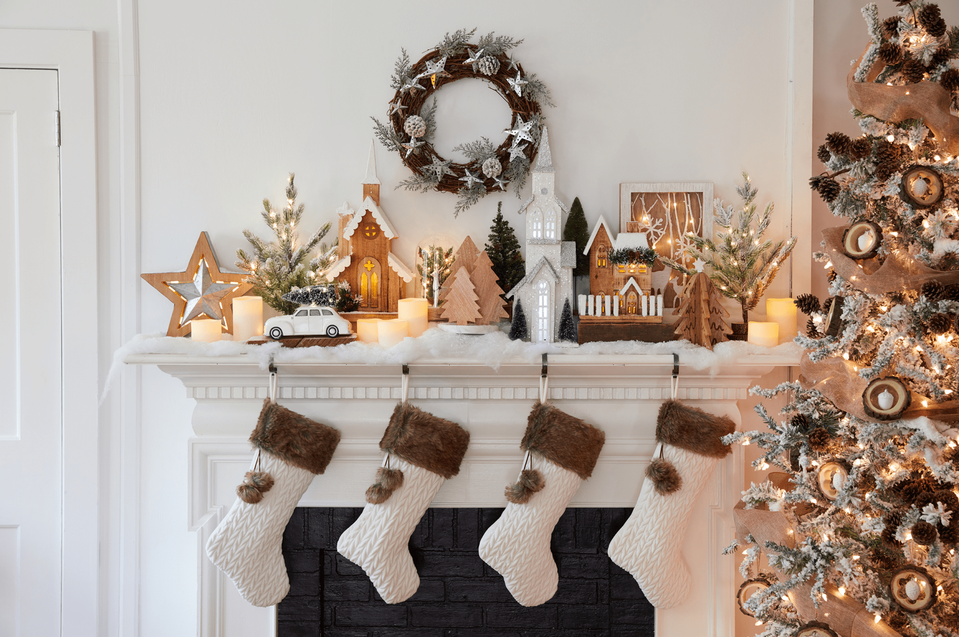 Christmas decorations for Fireplace