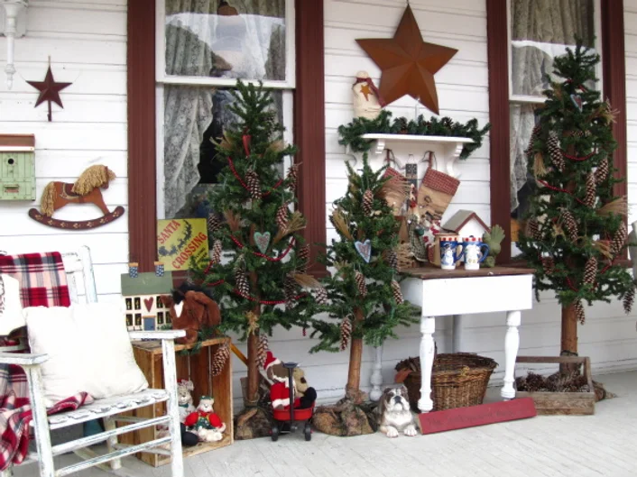 Charming Front Porch Decor christmas outdoor decoration