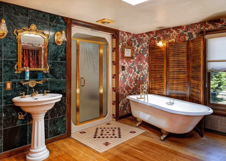 1920s Victorian Bathrooms| Victorian Bathrooms| 20s Bathrooms