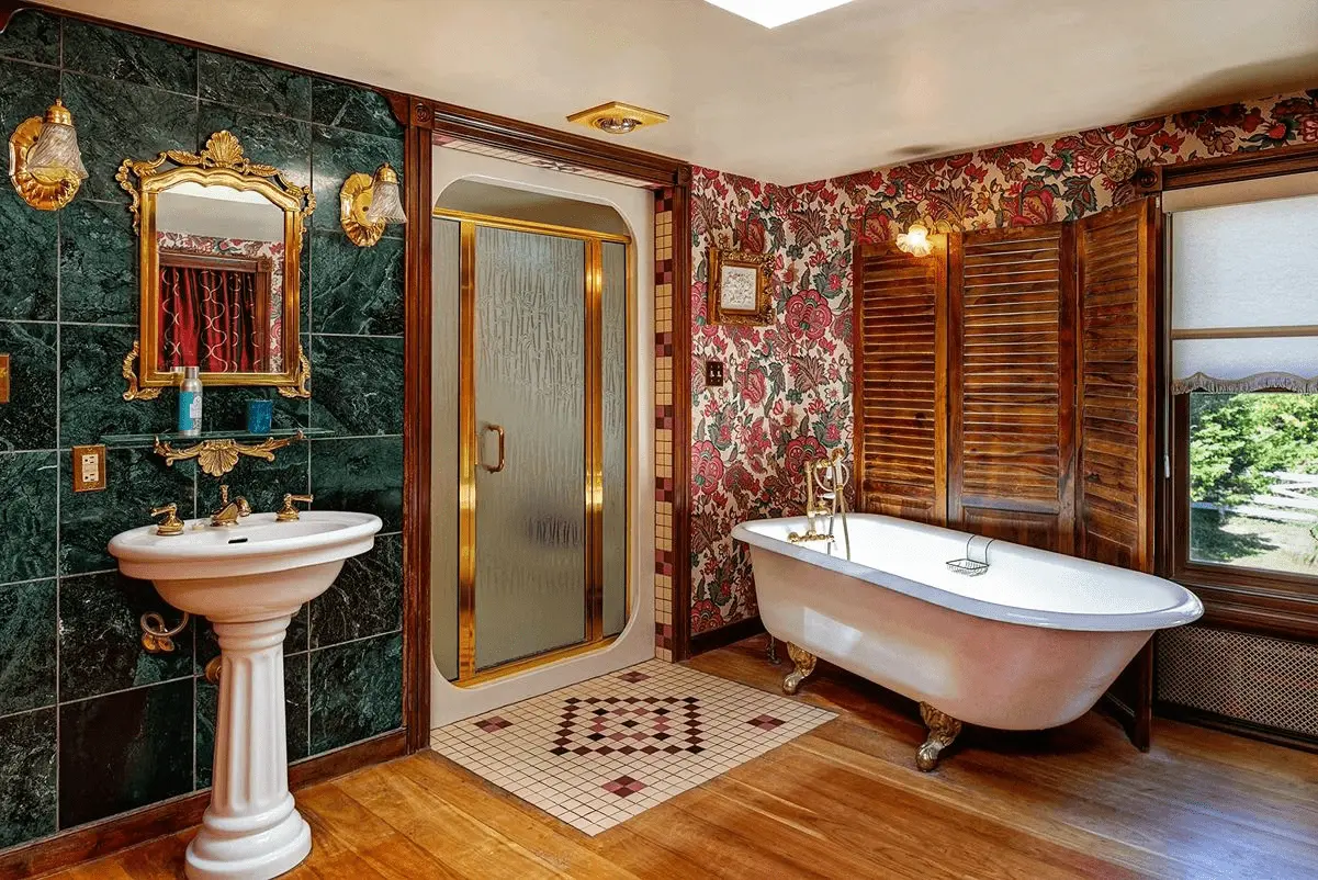 1920s Victorian Bathrooms| Victorian Bathrooms| 20s Bathrooms