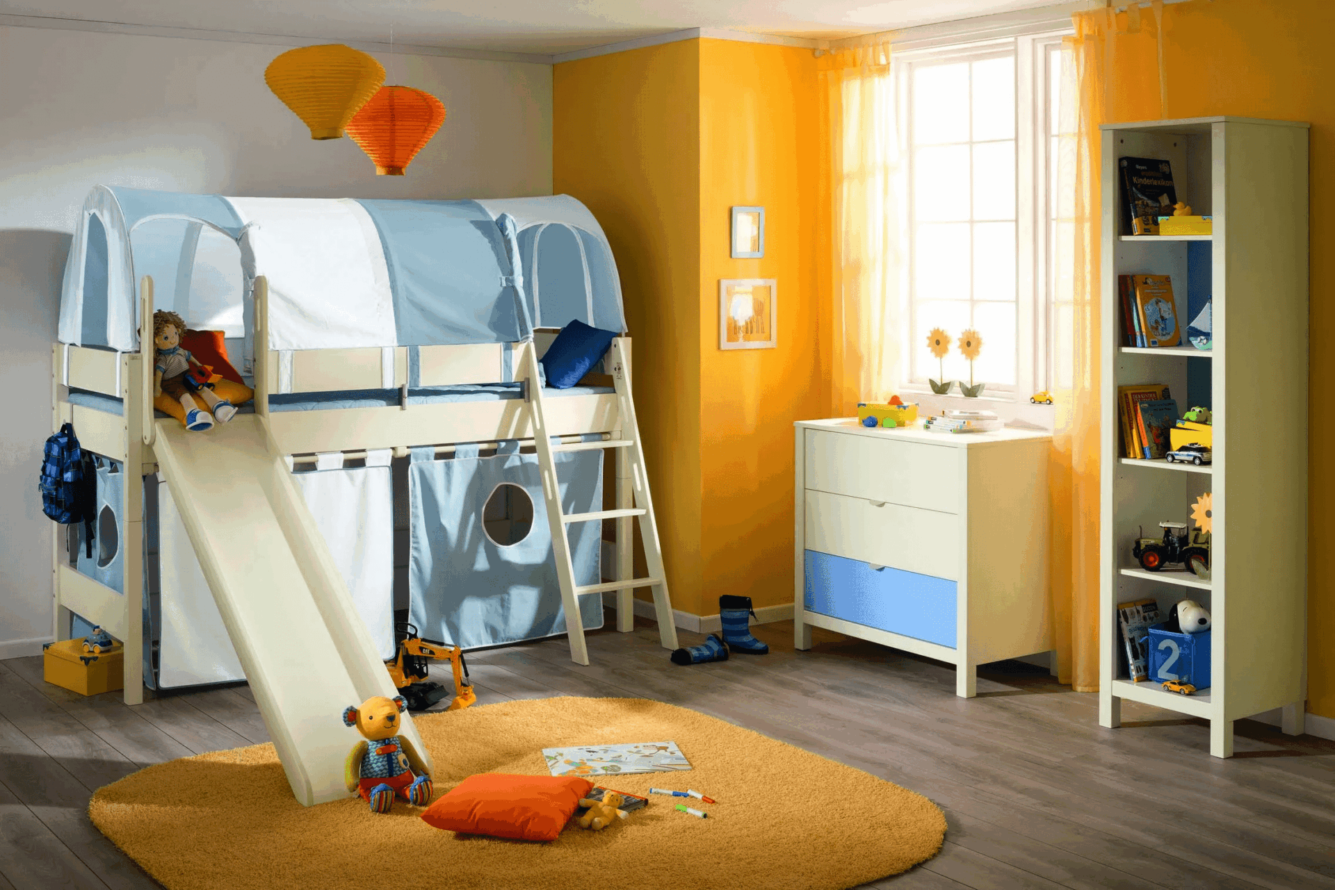 11m2 Bedroom for Gamer Teen and Toddler|  toddler bedroom