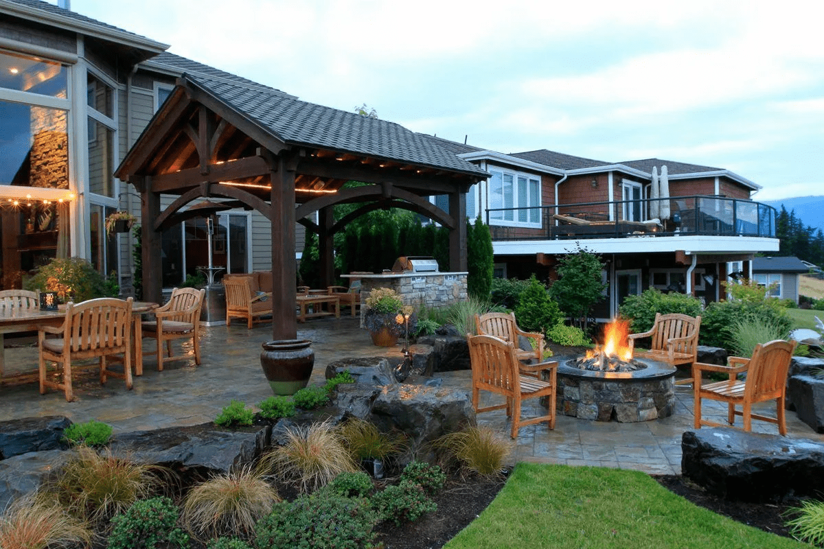 outdoor furniture setup 
