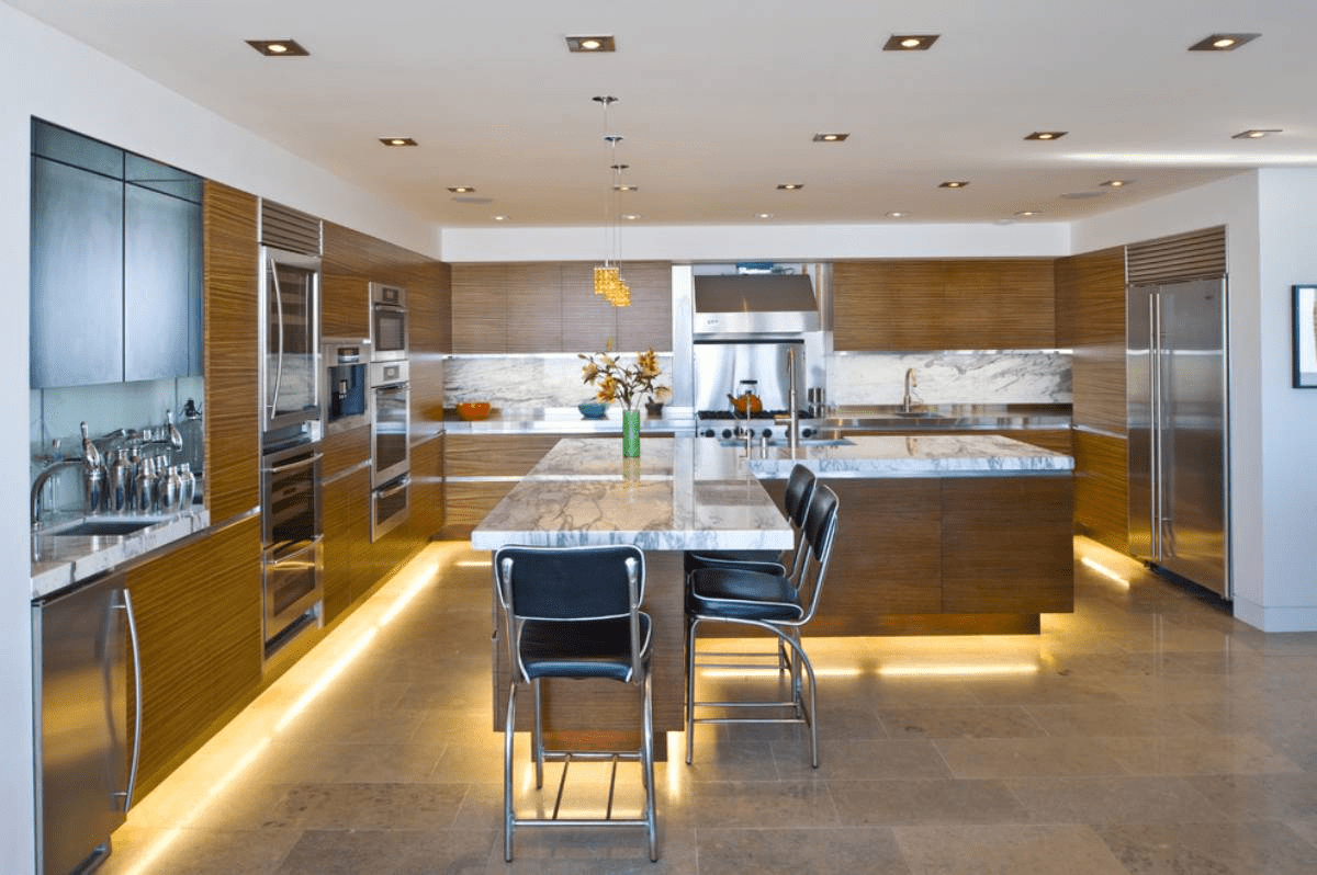 how to choose a kitchen cabinet color