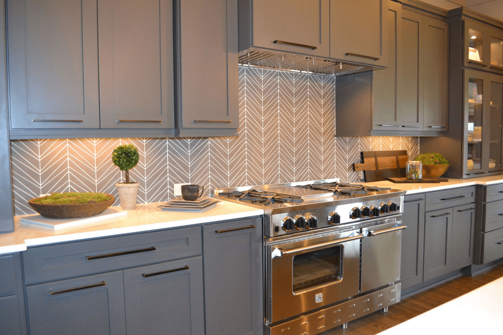 Kitchen Backsplash| Kitchen Cabinets