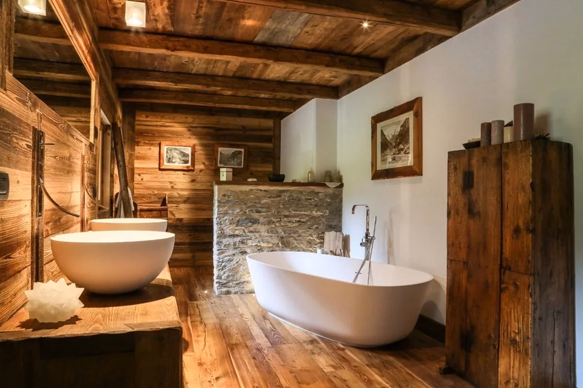 Rustic Style Bathroom