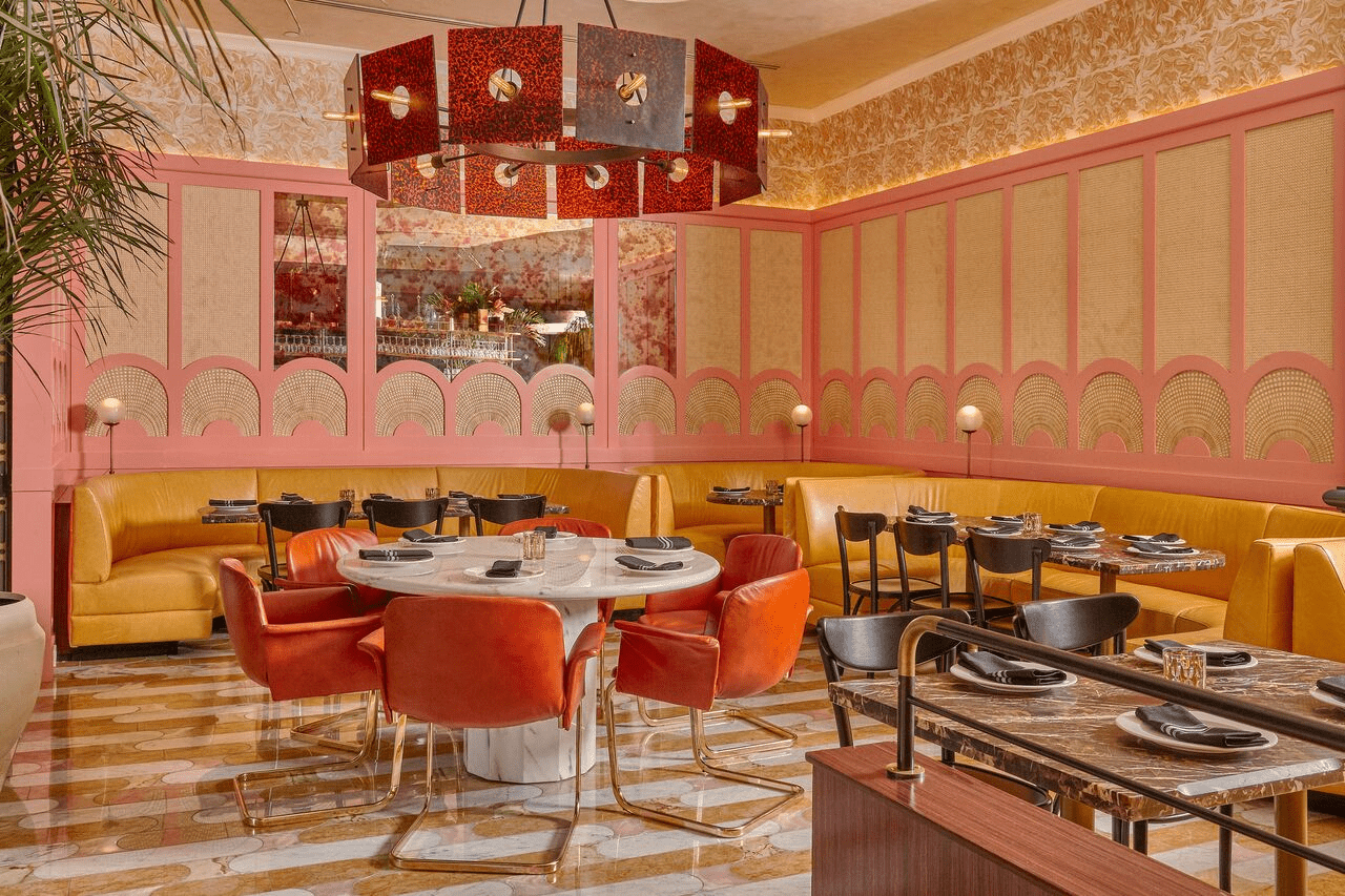 restaurant decor
