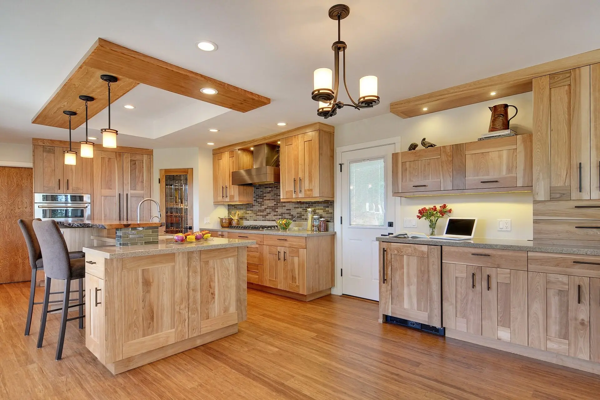urban rustic kitchen |shaker style cabinets
