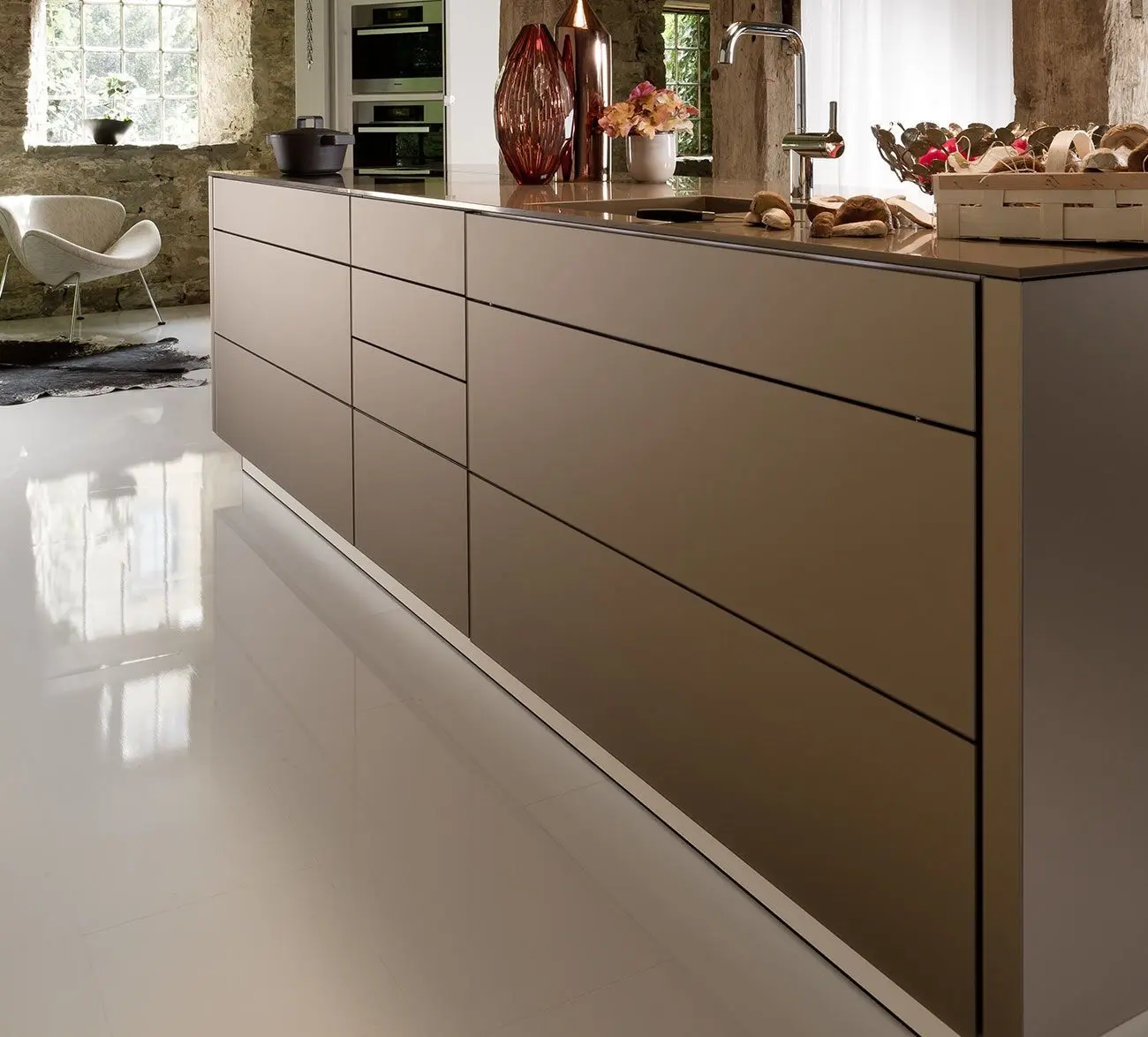 20 Types of Kitchen Cabinet Styles You'll Love 6 kitchen cabinet style| Modern Kitchen Cabinet Handle