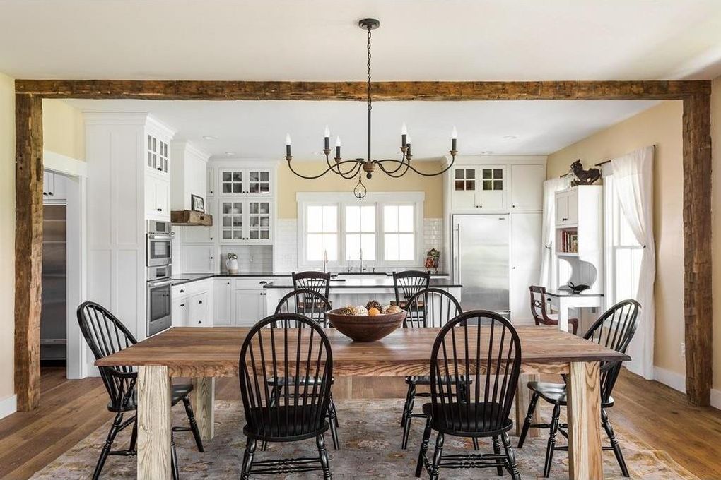 rustic farmhouse dining table