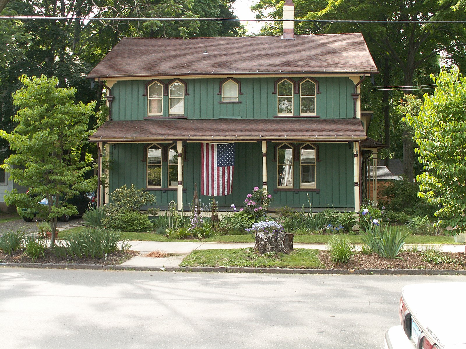 board and batten vinyl siding
