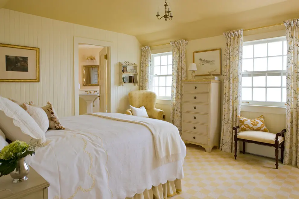 victorian bed
