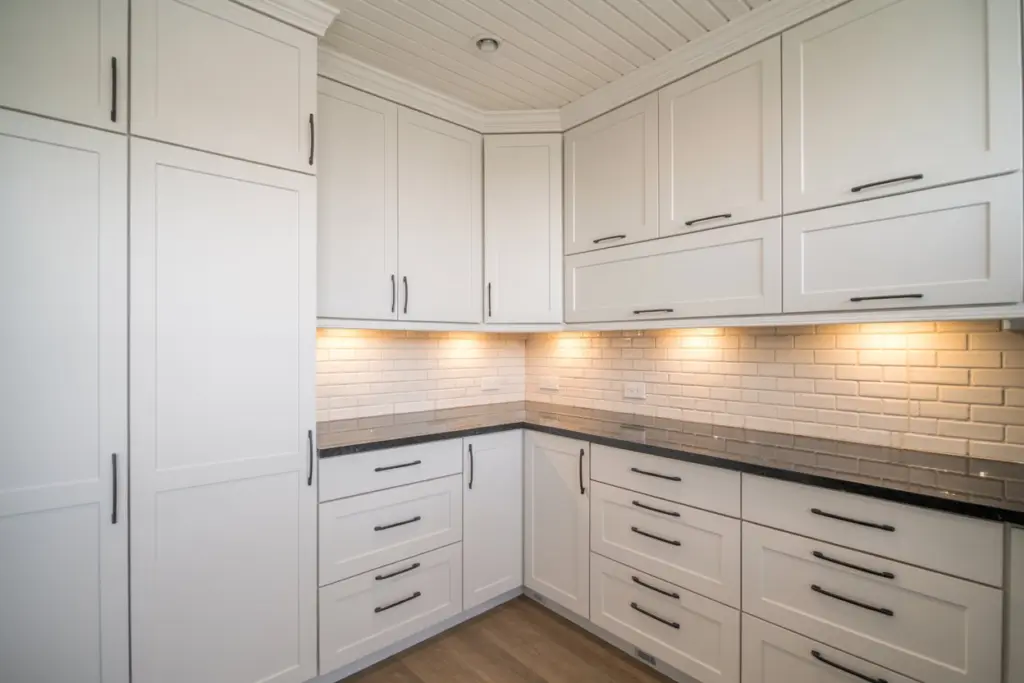 20 Types of Kitchen Cabinet Styles You'll Love 14 CORNER KITCHEN CABINET