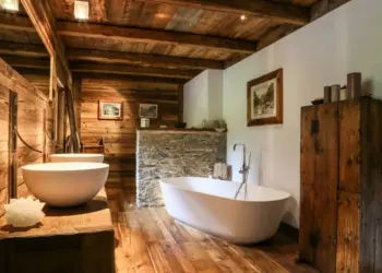 Rustic Style Bathroom