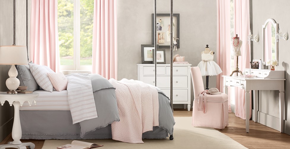 Gray Pink Home| grey upholstered bed