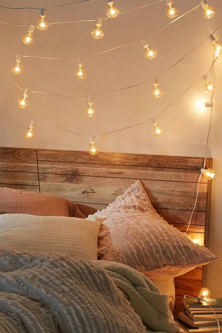 String Lights Indoor|  cool stuff to have in your bedroom
