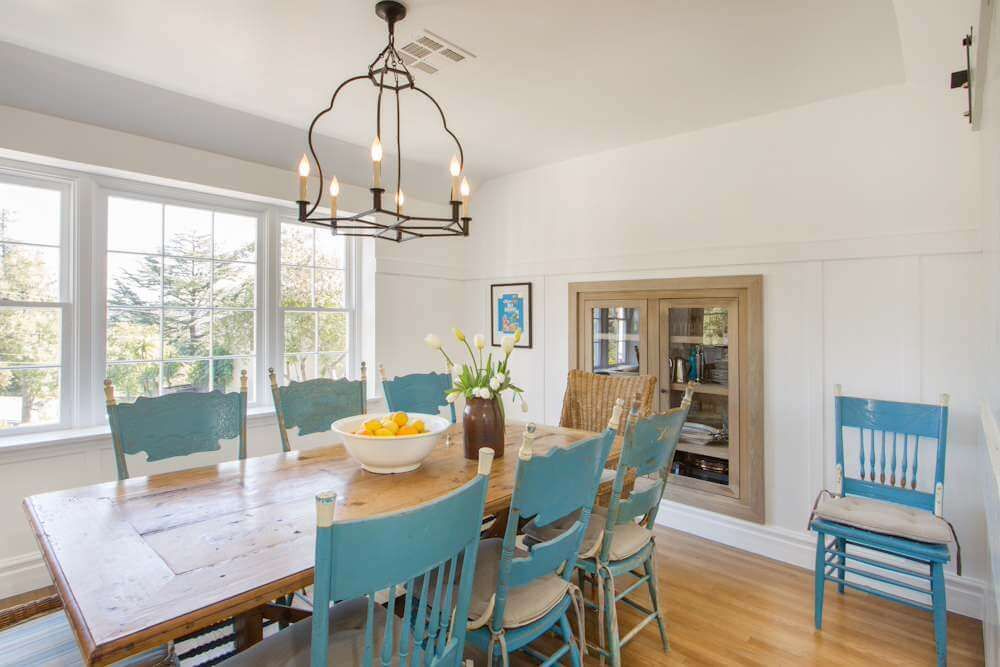 farmhouse dining area