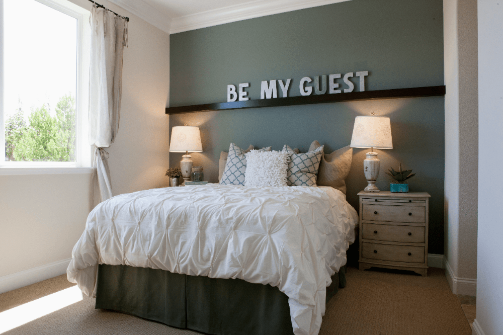 guest bedroom set up
