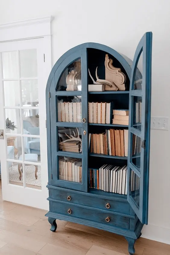 french country hutch