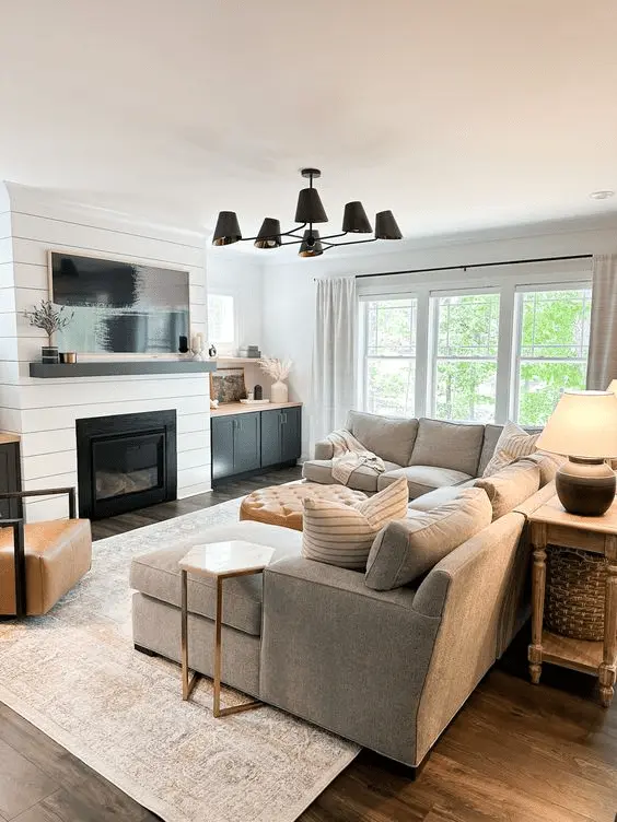 Elevate Your Family Room Game: 20 Ideas You'll Love 9 wall art for living room