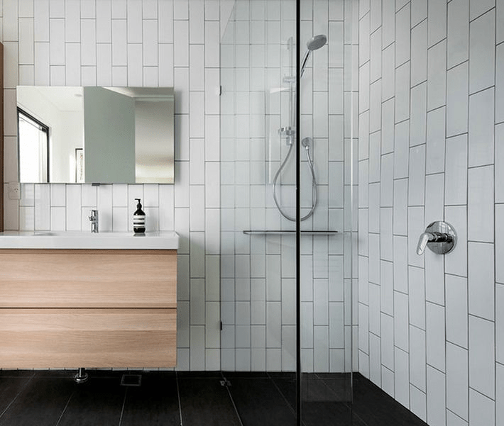white subway shower tiles 
