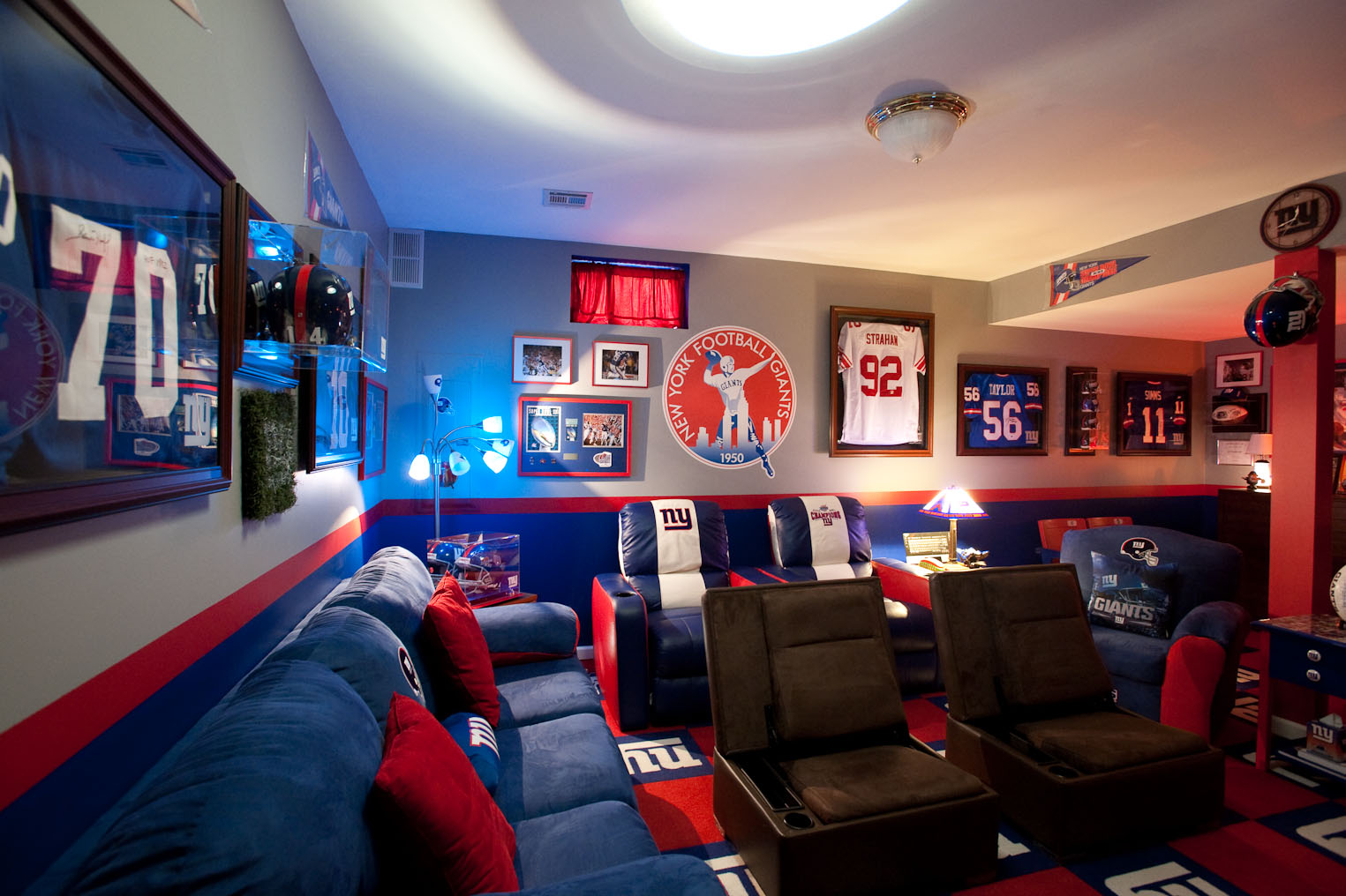 Cool man Cave Decor|
Sports Room