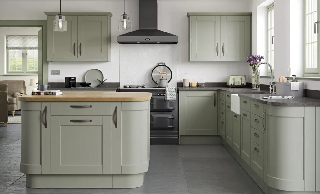 Shaker design|traditional colonial house interior
