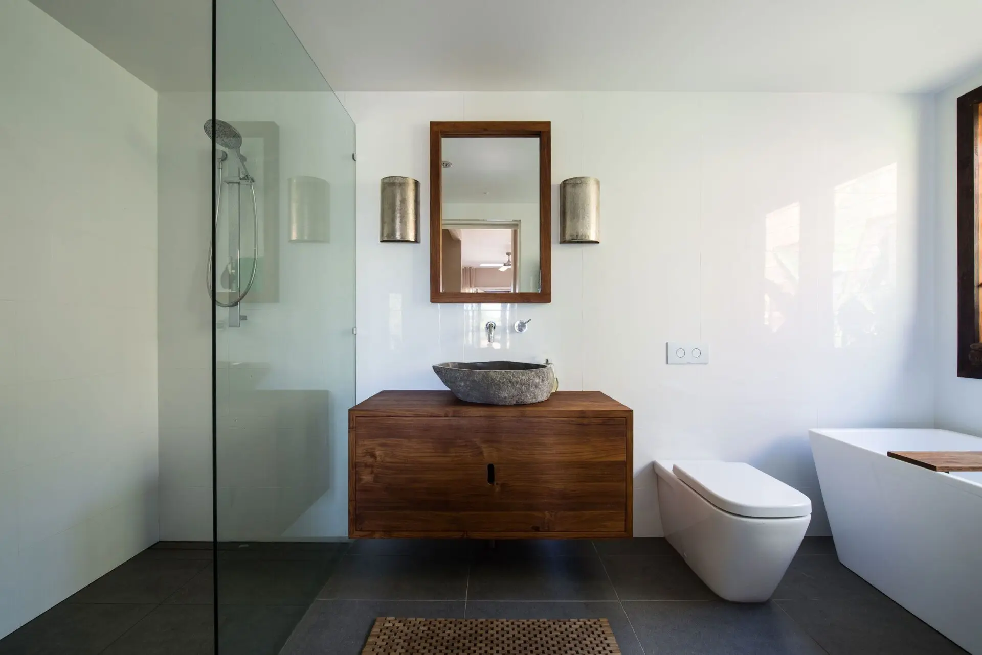 Master Bathroom Remodel Cost: All You Need to Know! 7 Eco-friendly Bathrooms |average master bathroom remodel cost