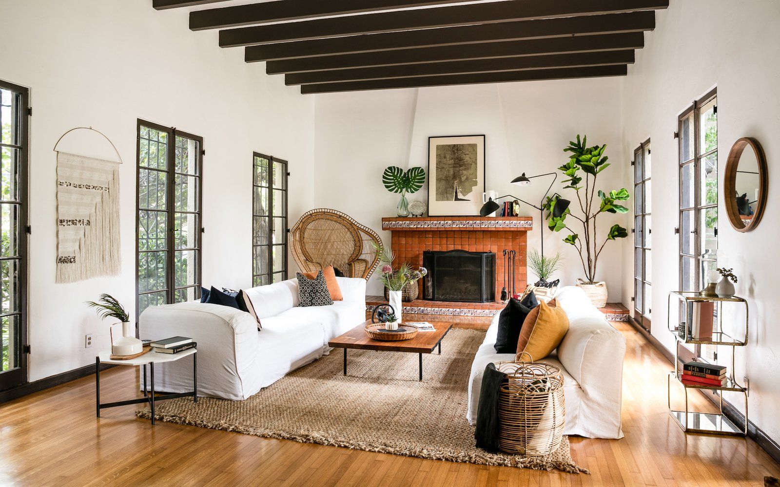 traditional 1930s house interior|Colonial Revival design
