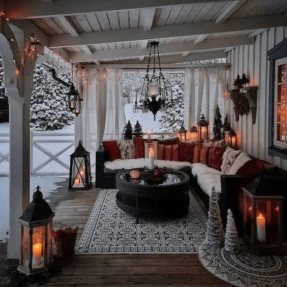 winter porch decor
