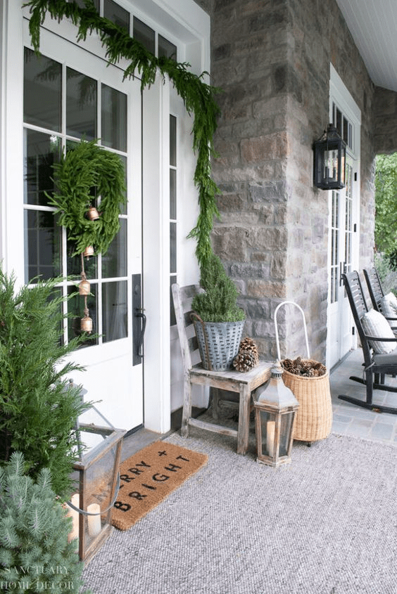 front porch decor winter

