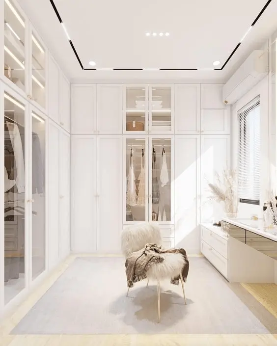Closet and Office Combo: Smart Ways To Create Home Cloffice 3 closet and office combo