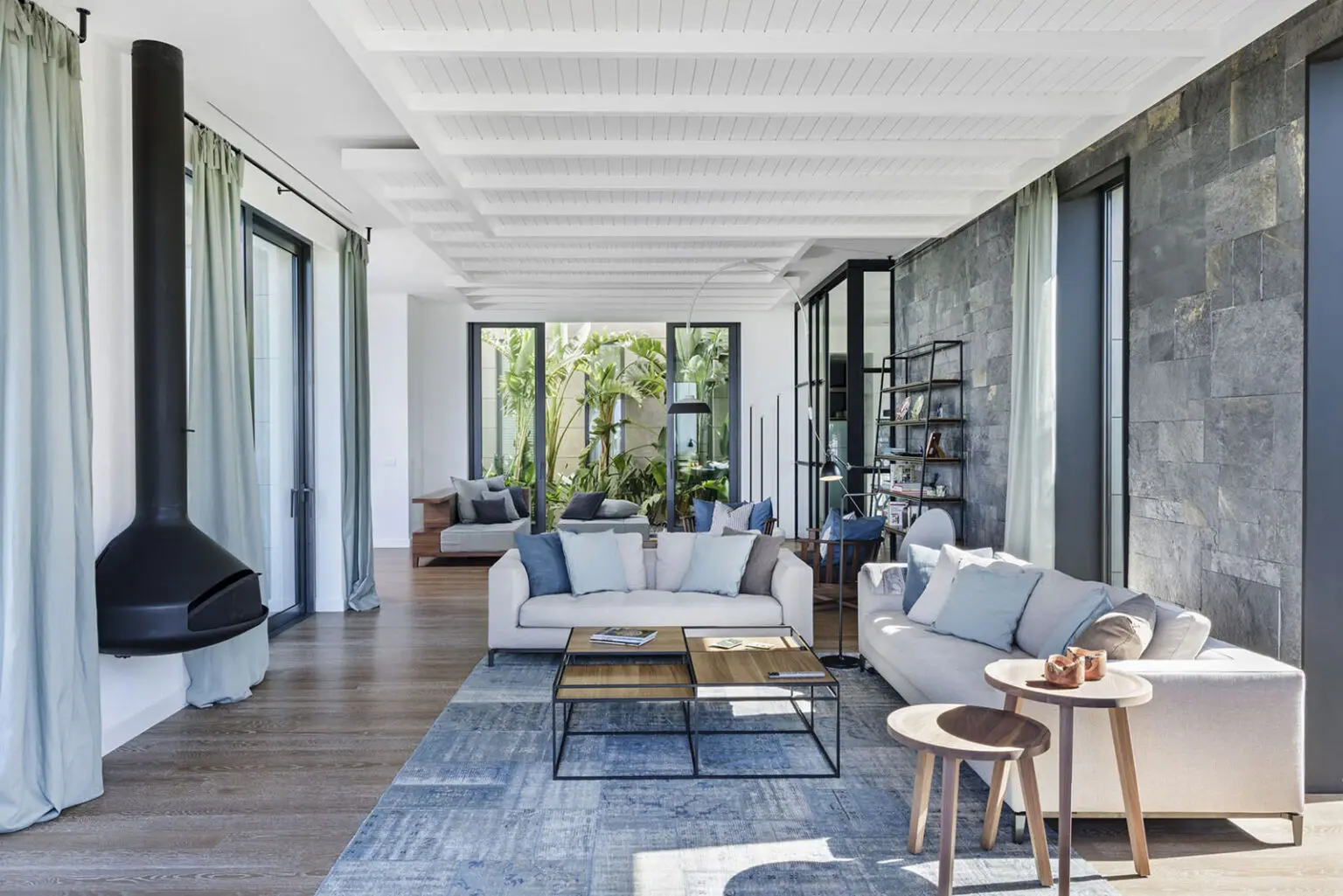 modern Mediterranean style homes interior