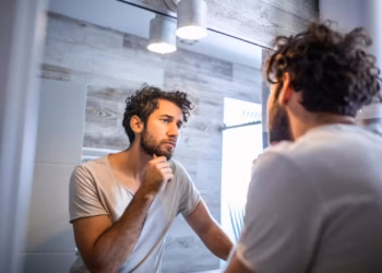 How to choose your bathroom mirror?