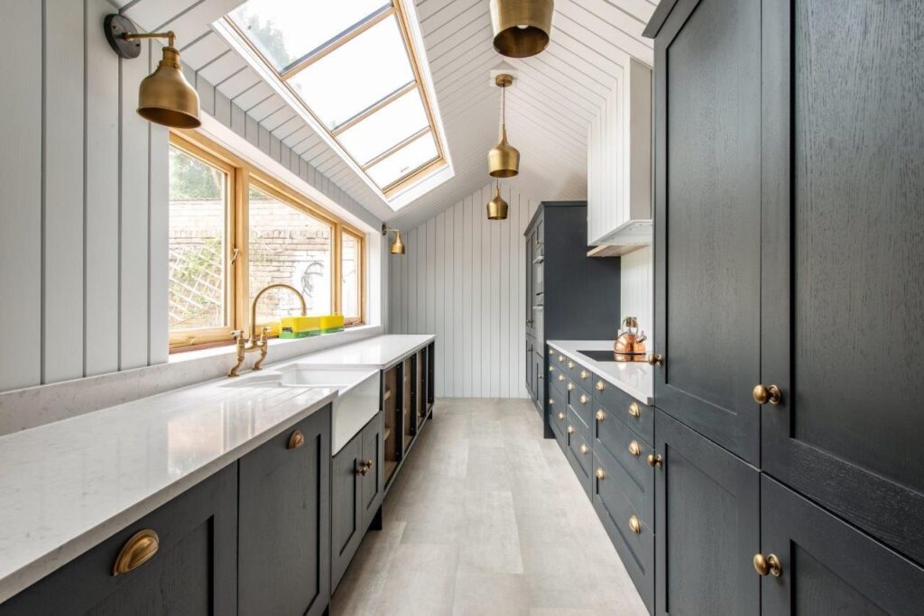 kitchen ideas long narrow
