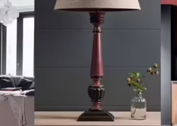 What Colors Go with Burgundy?