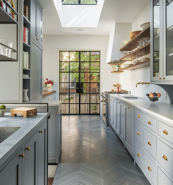 kitchen layout ideas for long narrow
