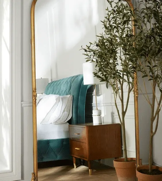 The Best 12 Decorating a Narrow room Ideas 3 long narrow bedroom layout ideas