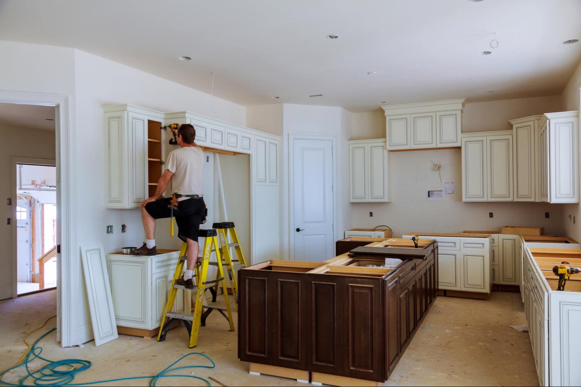Kitchen Cabinet Renovation| kitchen and bathroom renovations

