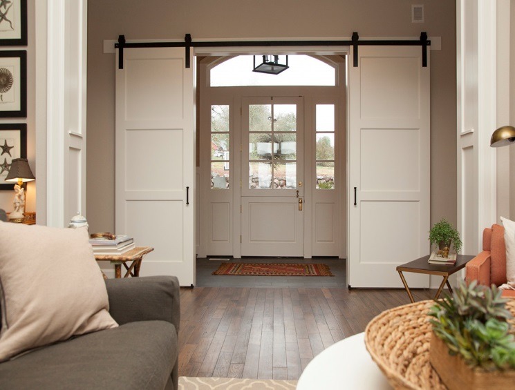 Sliding Barn Door|
Bedroom Door