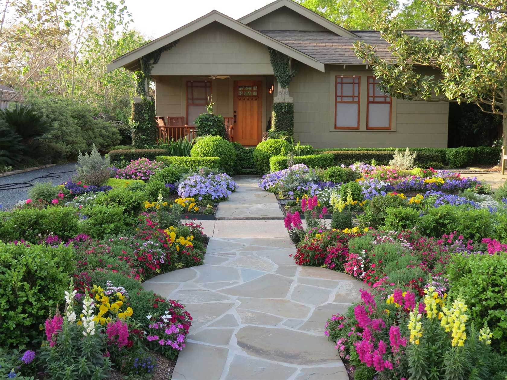 front yard landscape design